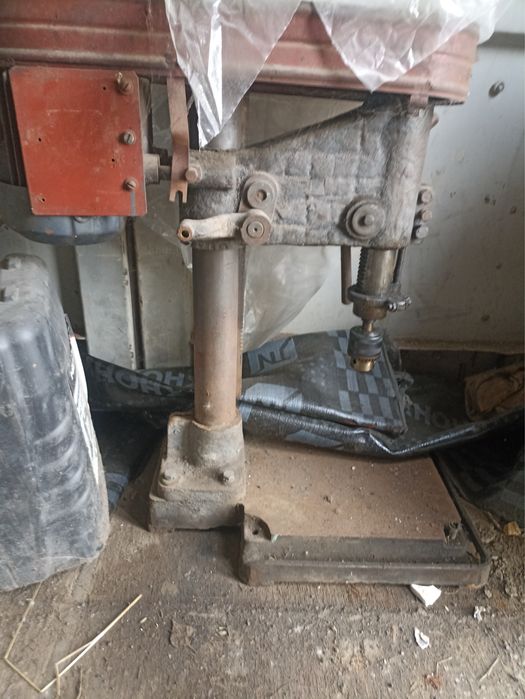 Продам. Сверлильный станок