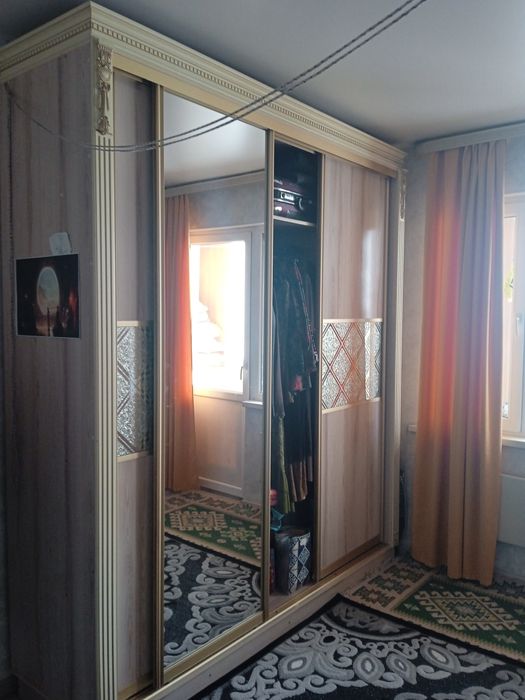 Шкаф купе высота 2,50м, длина 2.30см, глубина 60 см