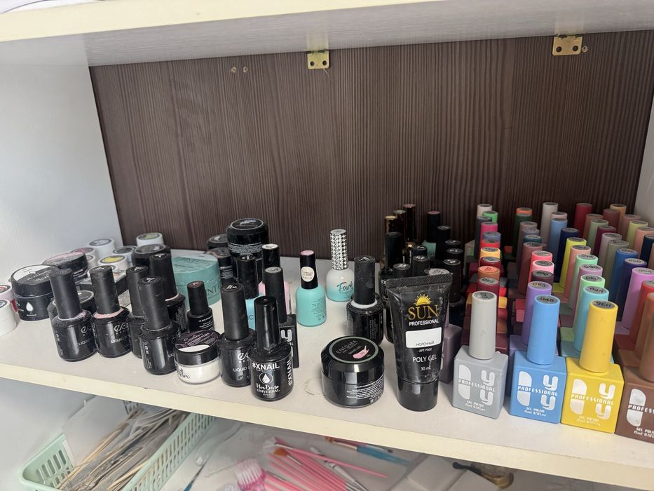 Продам все для маникюра