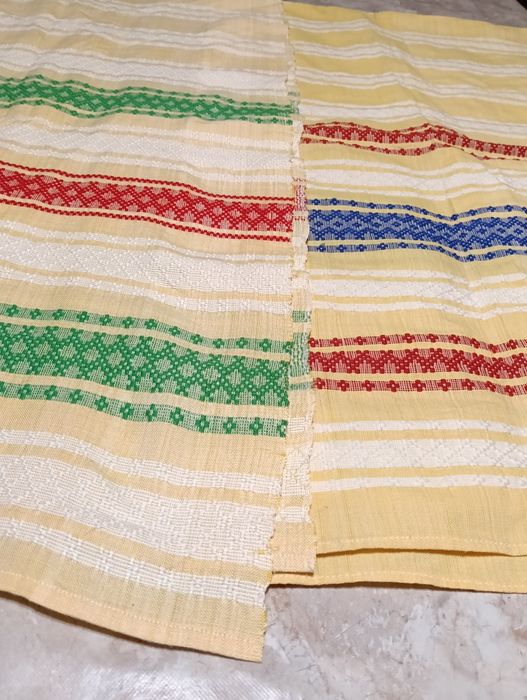 Prosoape țesute manual