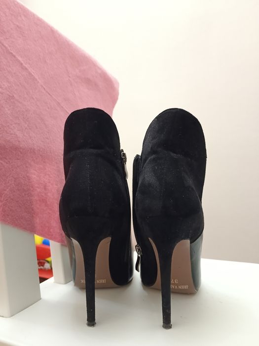 Женские ботильоны