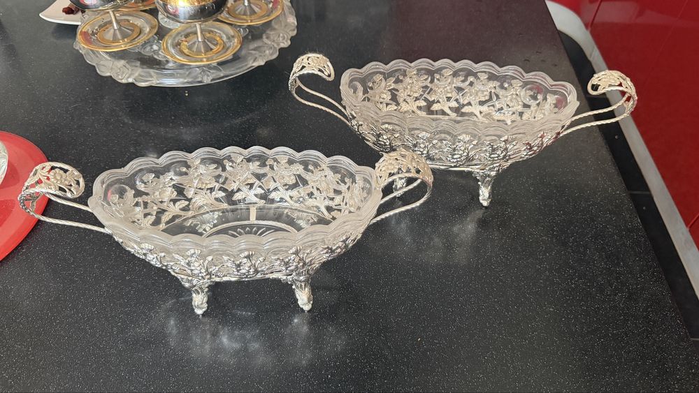 Хрустальные вазы в серебре