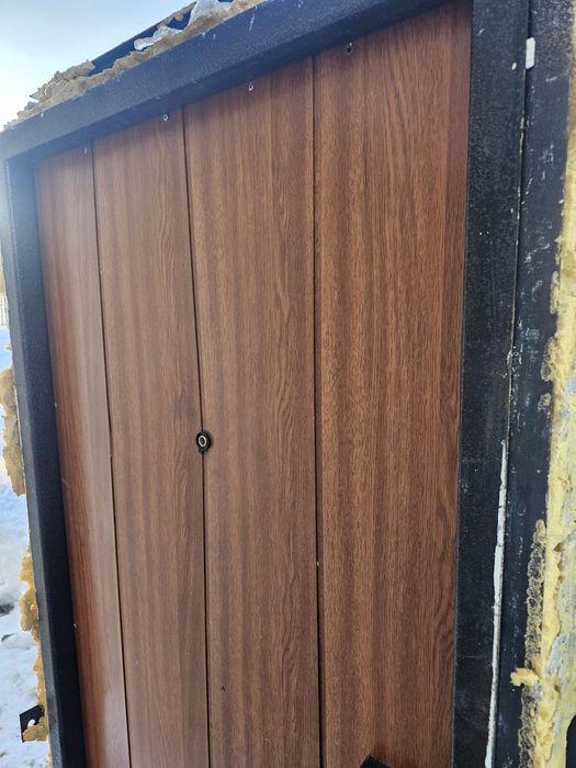 Дверь металическая