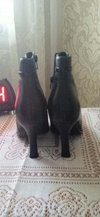 Продам ботильоны