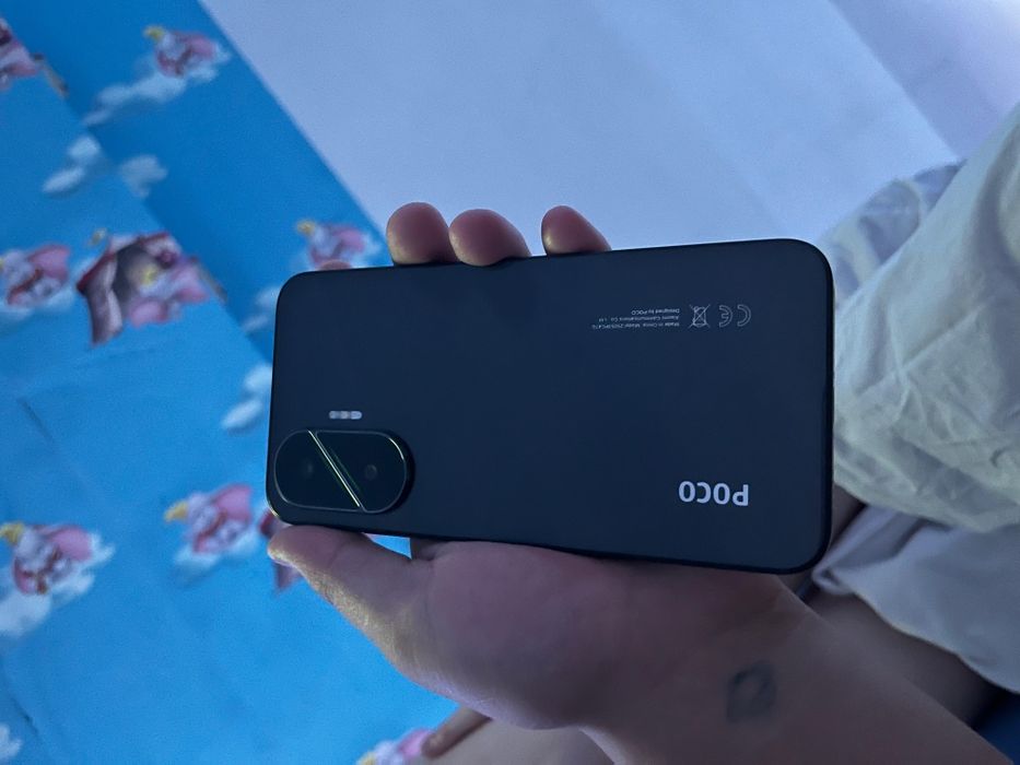 Обменяю Poco F7 16/512