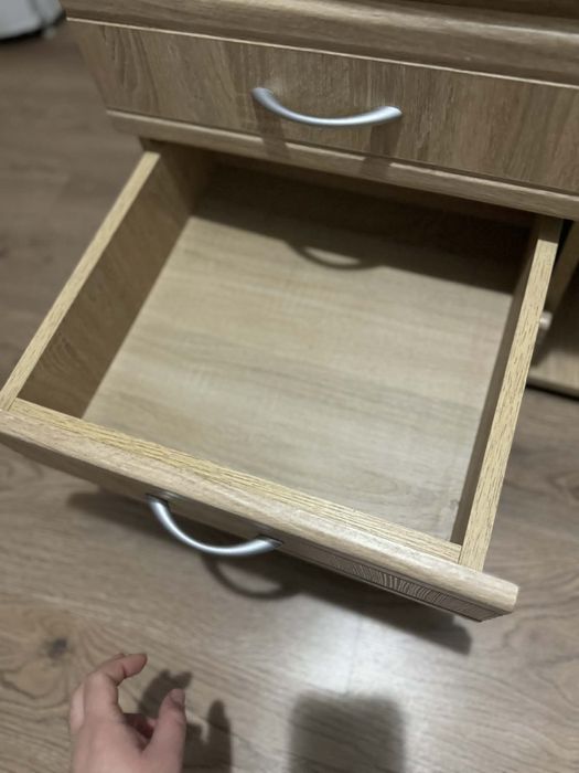 Comoda de vanzare noua