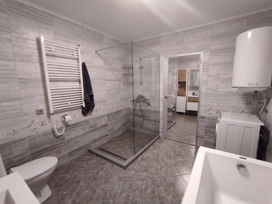 Дава се под наем Тристаен апартамент в Бургас, Зорница - 60 кв.м за 1224 € - Снимка #7