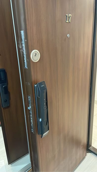 Yala inteligenta cu TUYA Smart Lock Camera Video si Face Recognition