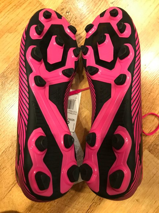 Чисто нови оригинални футболни обувки ADIDAS Nemeziz 19.4 FXG