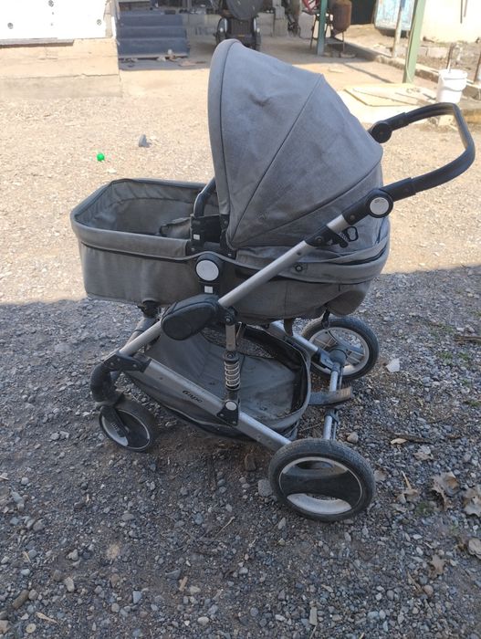 Срочно продам коляску состояние хорошее