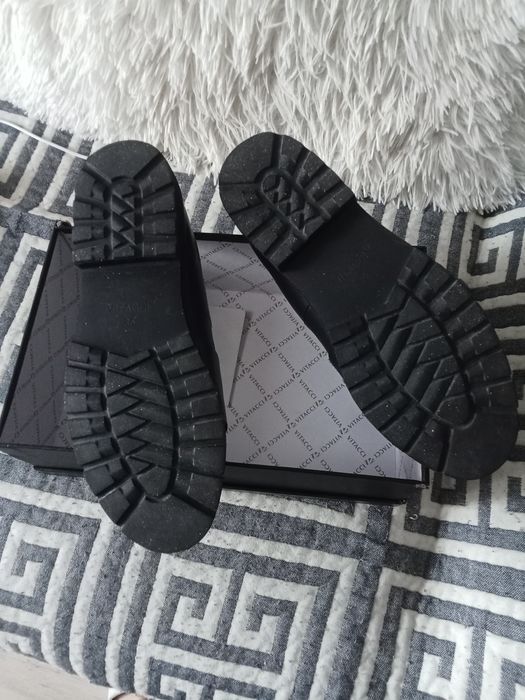 Продам туфли Очень удобные в носке.Качество супер..