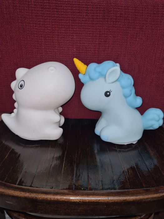 Продаются игрушки- ночники.