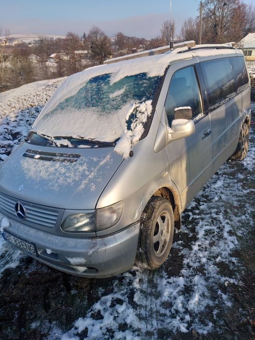Vând Vito motor 2.2