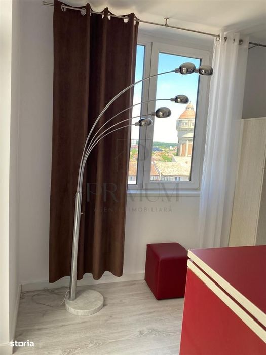 Barnutiu - 3 Cam - 2 Bai - Loc Parcare - Boxa - Bloc Nou - Lift - Pano