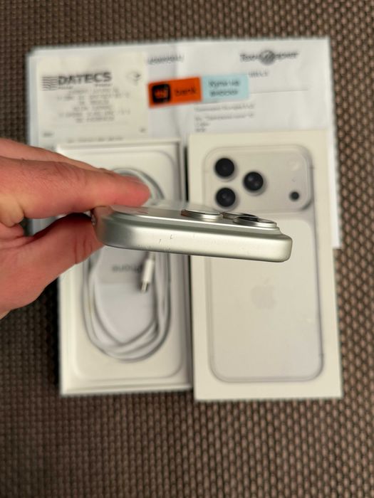 24М ГАРАНЦИЯ! iPhone 17 Pro Лизинг от 40€/мес Silver 256GB сив / бял