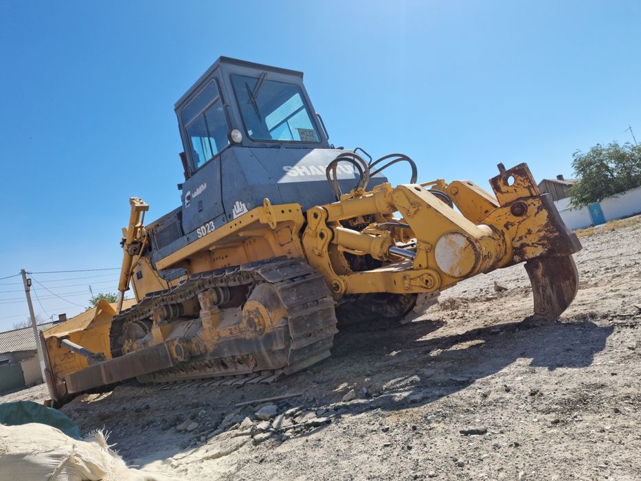 Бульдозер Shantui SD 23 продаю булдозер Buldozer Shantui SD23 buldozer