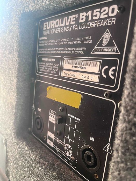 Vând sistem audio PA. 1500 lei topurile, 1800 lei bașii +4552228161 Vlad.