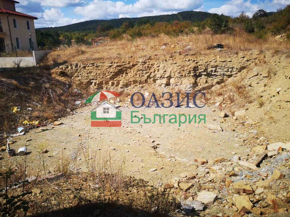 Парцел 348 кв. м. с разрешение за строеж на къща 317,65 кв. м., Свети Влас,м. Юрта-Балкан,България