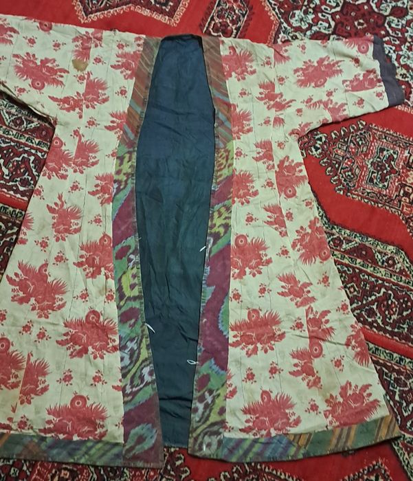 Калекця учун К,адимги айоллар мурсэи 150 йилдан ошган