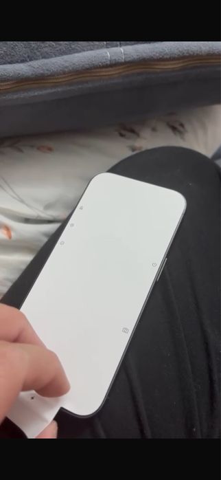 Айфон 17 черный всего 3 месяца