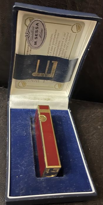 Brichetă de colecție dunhill re2463