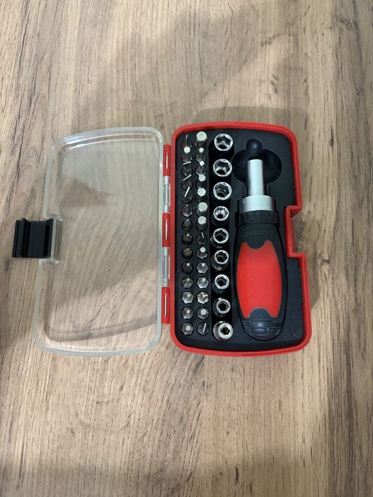 Продам набор отверток