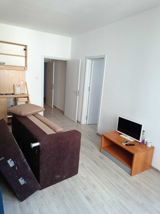 Продава се Едностаен апартамент в Созопол - 38 кв.м за 1500 €/кв.м - Снимка #2