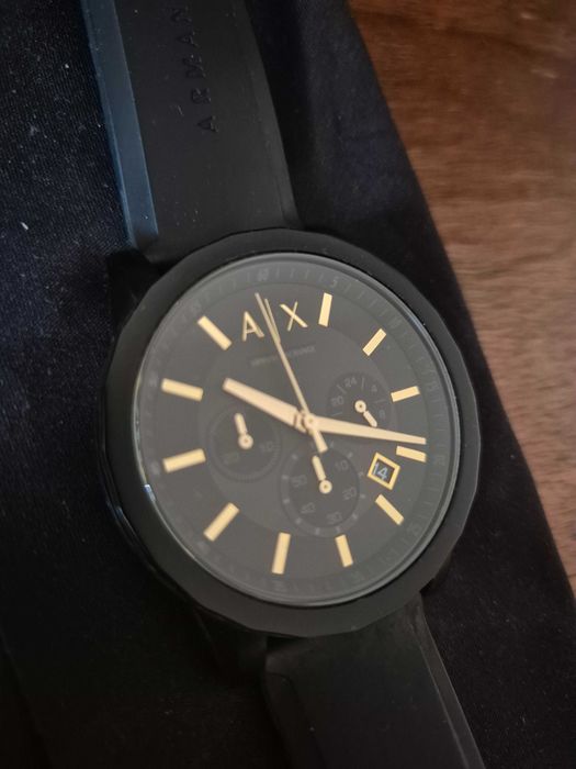 Часовник Armani Exchange