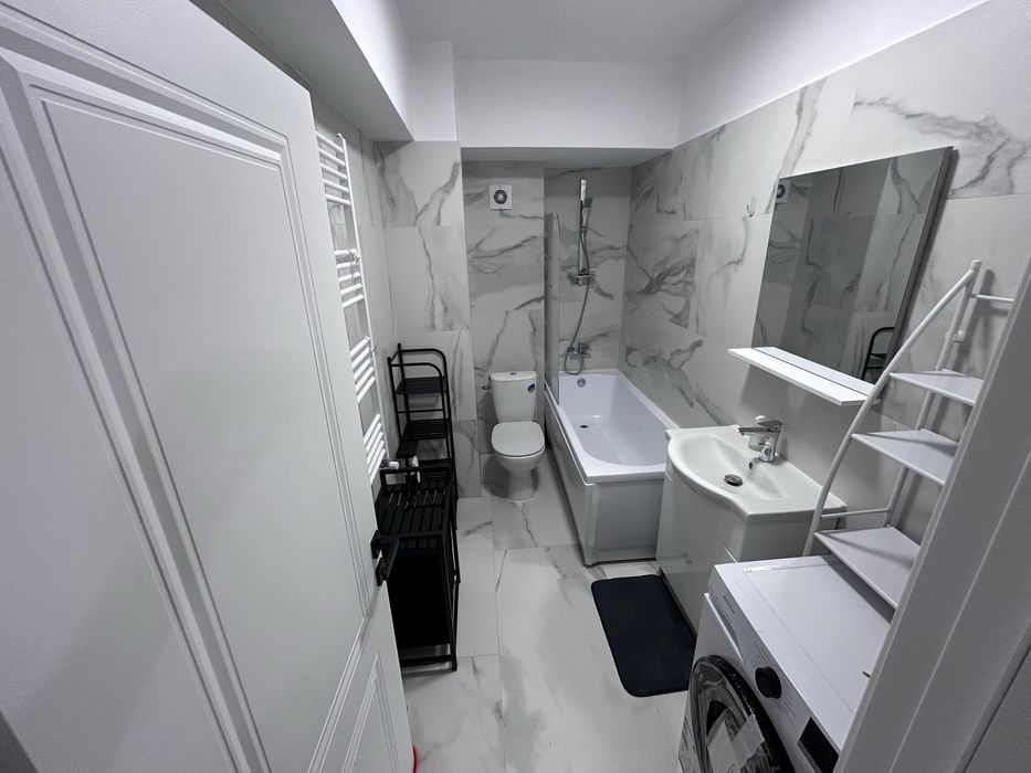 Apartament bloc nou strada Bradului nr 25, primul chirias
