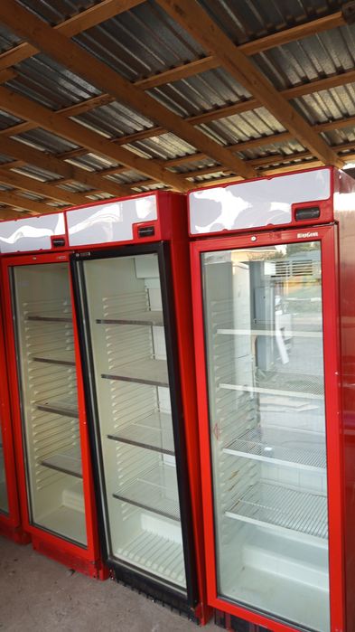 Витринные холодильники