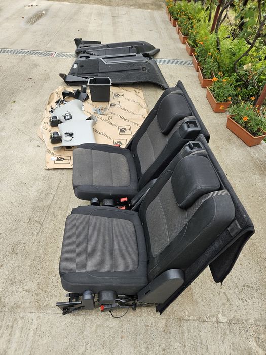 Scaune rândul 3 Sharan 7n 2011 - 2017  pt 7 locuri