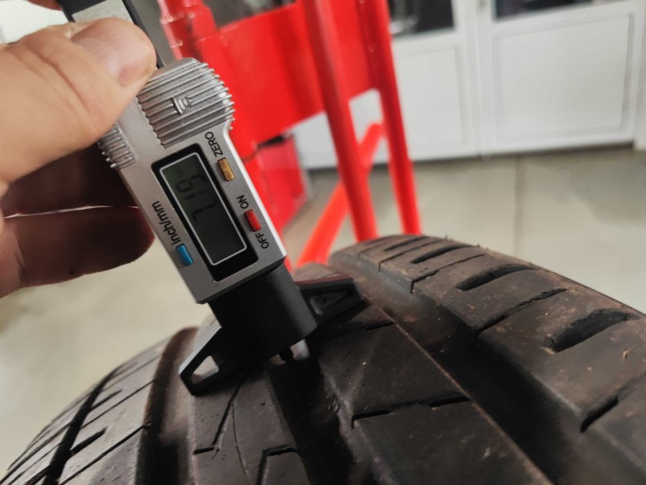 4бр.летни гуми 225/40/18-245/35/18 Falken спорт пакет