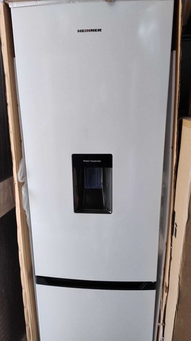 Комбиниран Хладилник с долен фризер диспенсър за вода Heinner 180 см