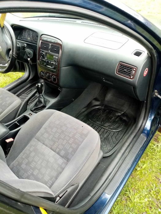 Toyota Avensis 2.0 TDI Facelift