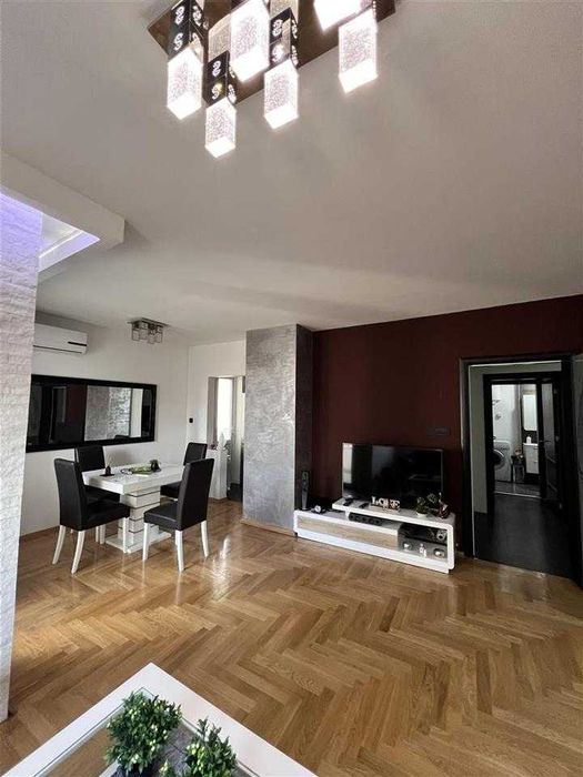 Дава се под наем Тристаен апартамент в Пловдив, Гагарин - 85 кв.м за 418.2 € - Снимка #5