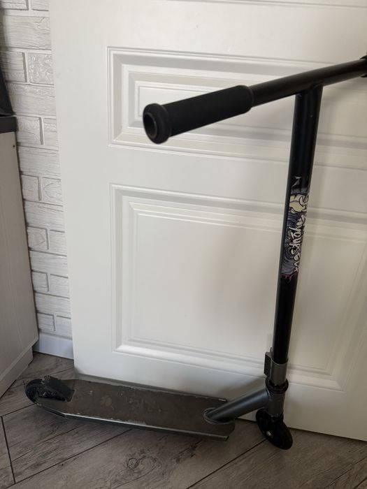 Самокат трюковый