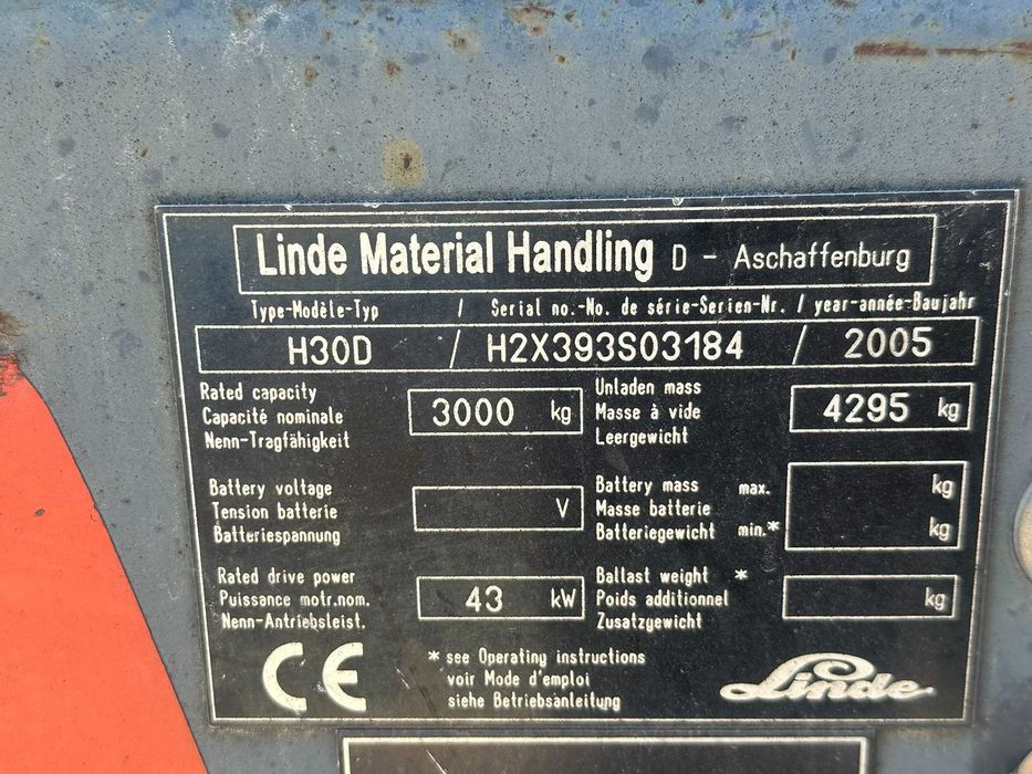 Dezmembrez stivuitor LINDE H30D, cu motor diesel