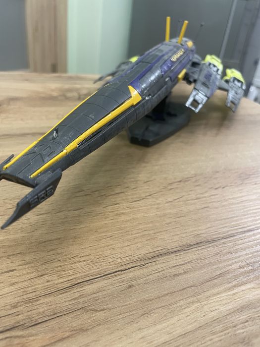 Звездолет Normandya 3D принтиран и ръчно оцветен