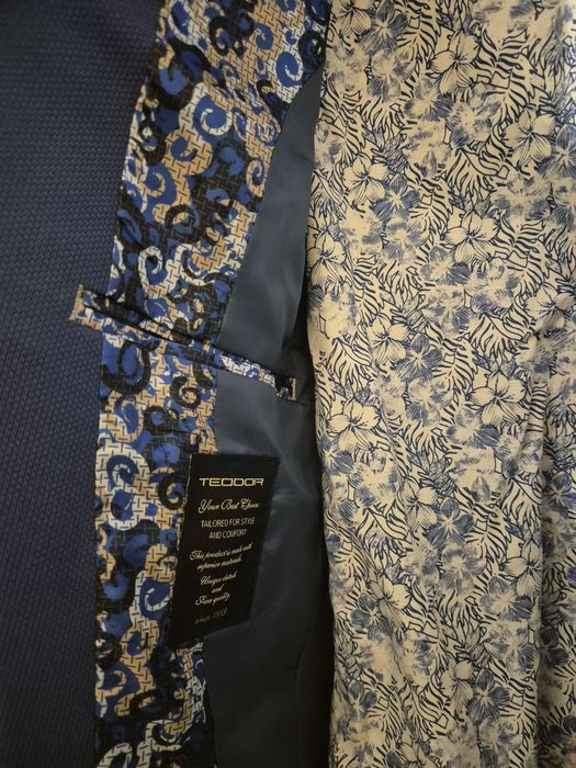 Сако и Риза - Teodor - M