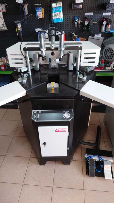 Utilaj automat de sertizat aluminiu (PNEUMATIC)