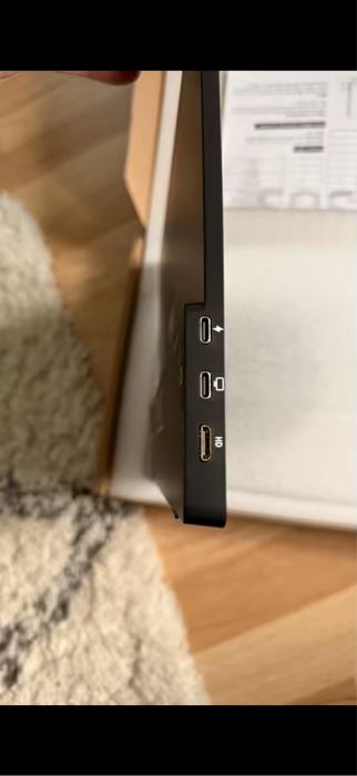 Портативен монитор 14 инча 2k