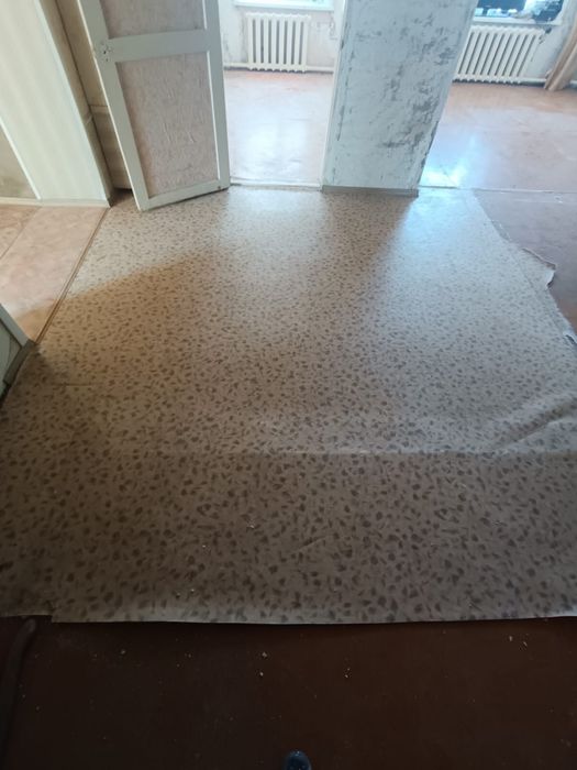 Линолеум б/у в одни руки