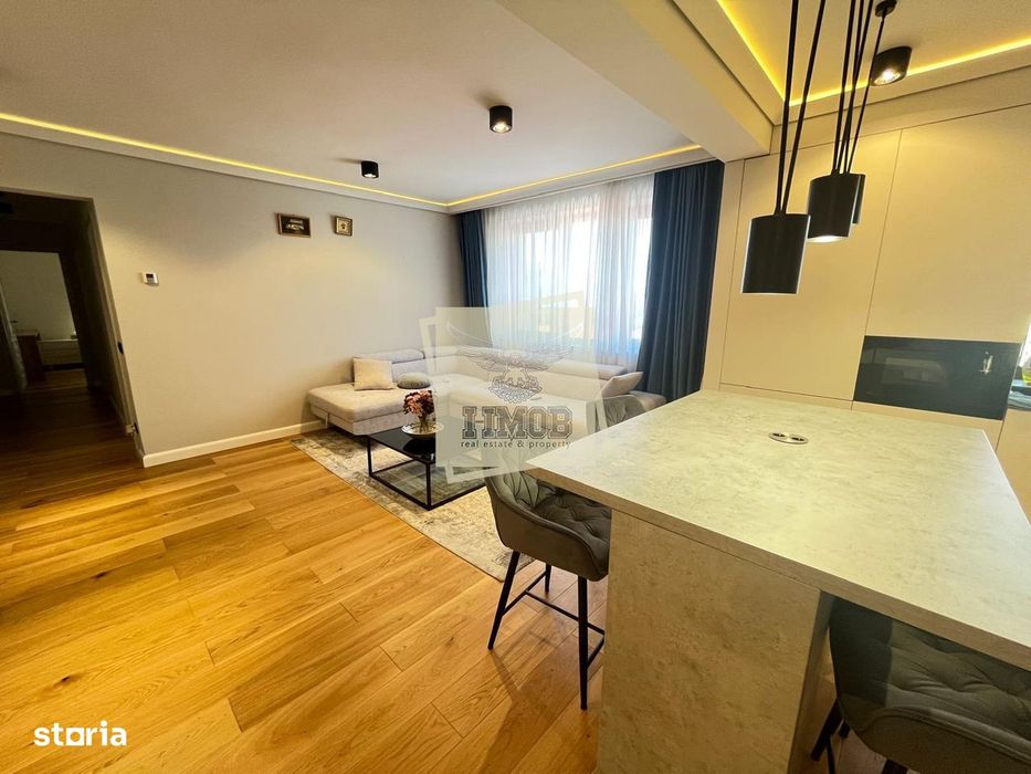 Apartament de LUX cu 3 camere si balcon zona Rahovei