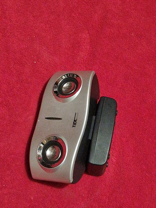 Boxa cu baterii pentru laptop, telefon, calculator