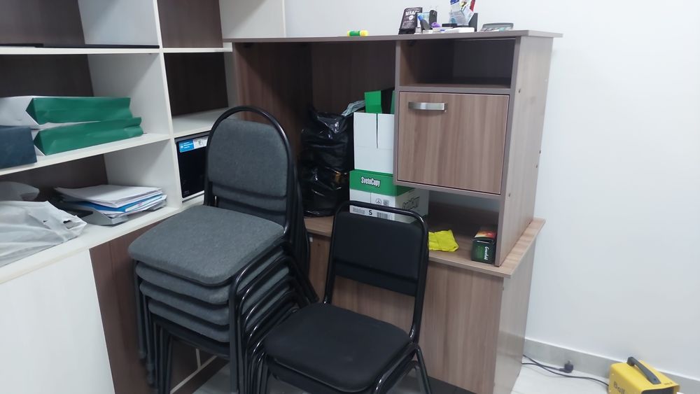 Продам столы,стулья