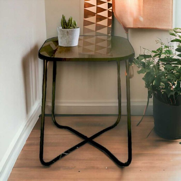 Акция! Помощна стъклена масичка