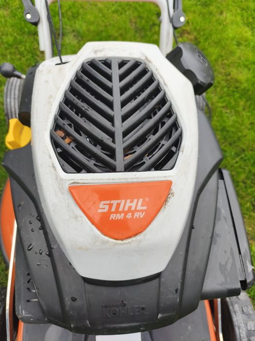 Stihl RM 4 RV mașina tuns tăiat iarba gazon funcție mulcire