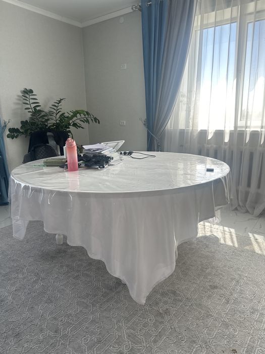 Продам стол в отличном состоянии