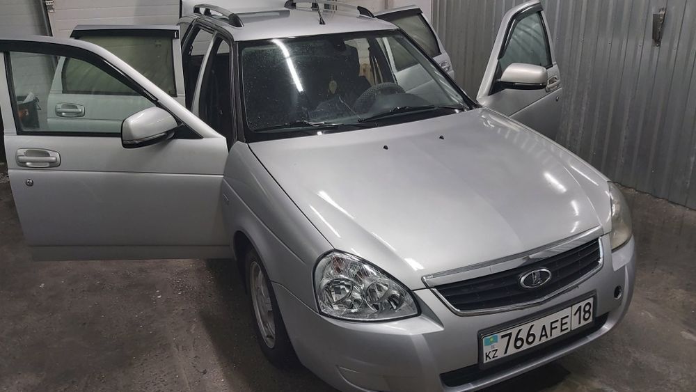 Продам приору универсал