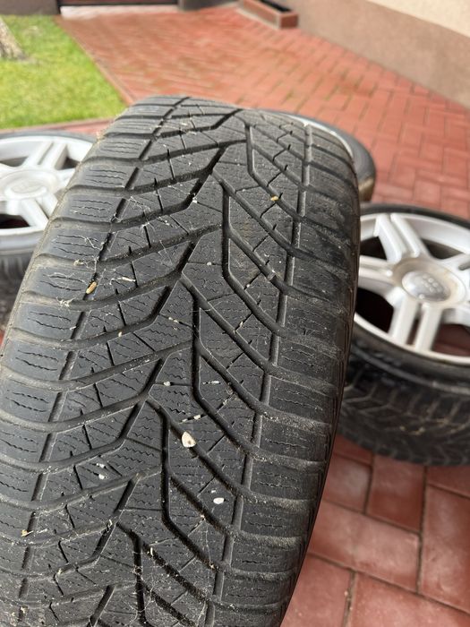 Jante originale Audi  A4  17” 235/45/17 Yokohama